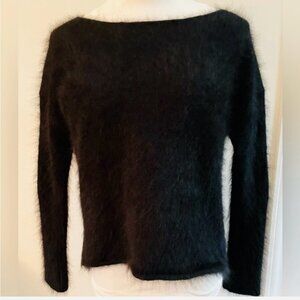 NILI LOTAN ANGORA BLEND FURRY SWEATER SIZE MEDIUM